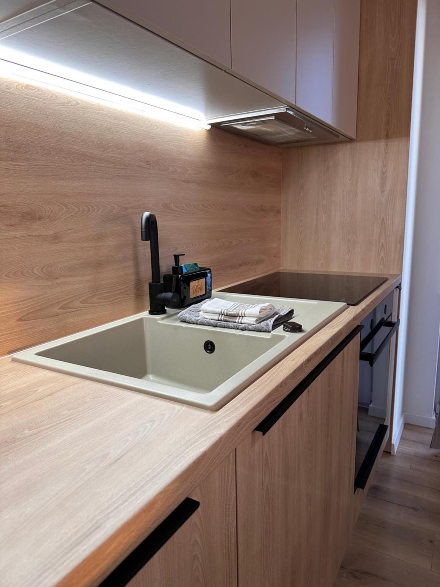 Trendy Apartment Trencin Luaran gambar