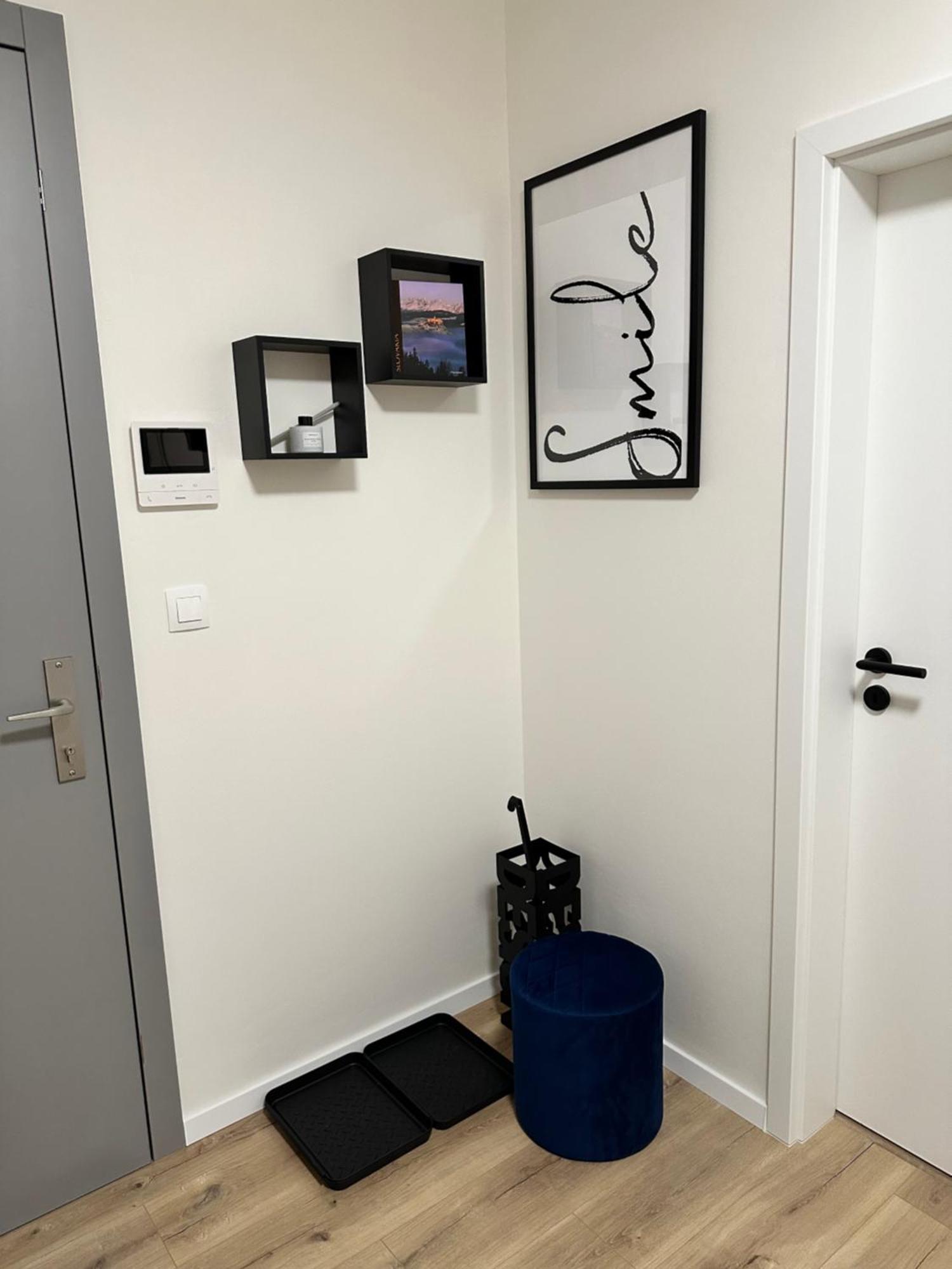 Trendy Apartment Trencin Luaran gambar